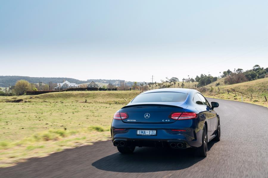  Mercedes-AMG C43 4Matic Coupe (C205) 2018 года  (AU) (фото 27 из 40)